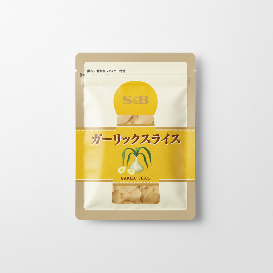 Japanese S&B Garlic Slices in Bags - Japanbasket Box Edition